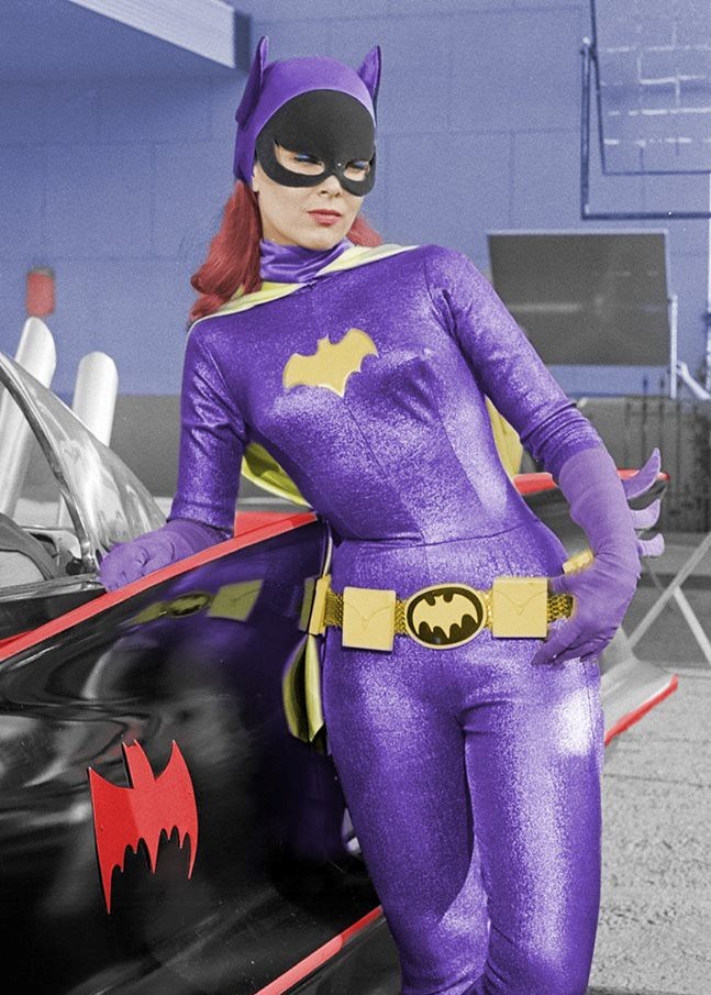 batgirl Yvonne Craig